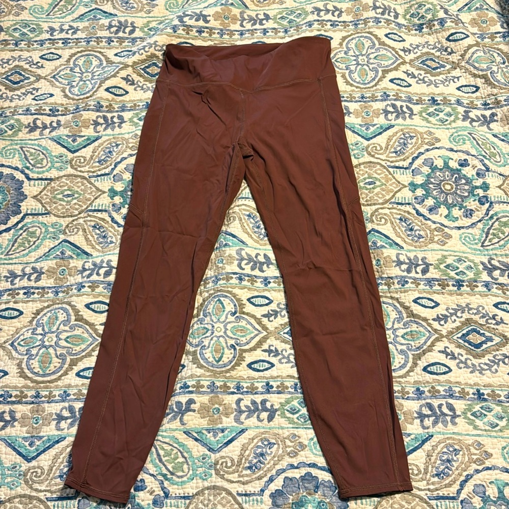 Vuori Stride Legging in Chestnut Size Medium